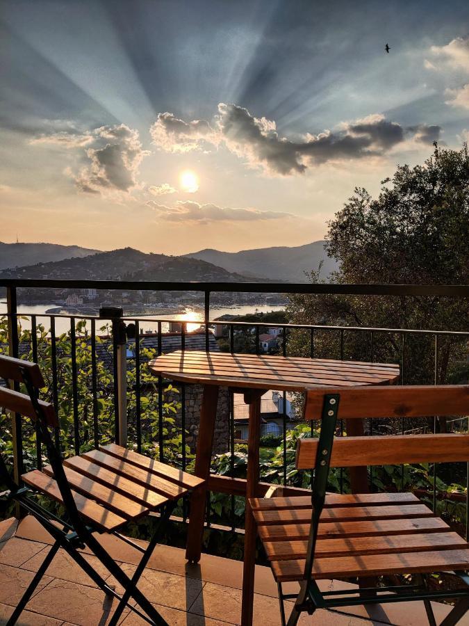 Tra Sole & Mare Zoagli Exterior foto